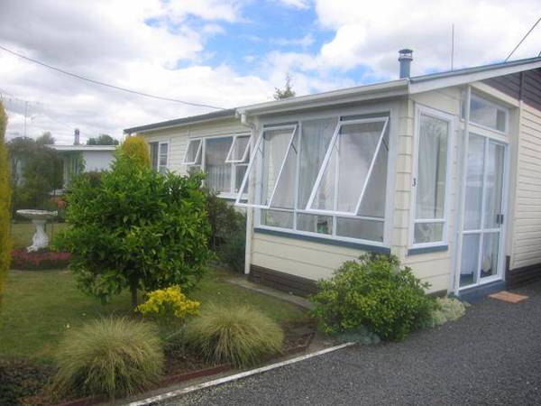 Cute As A Button Picture 3