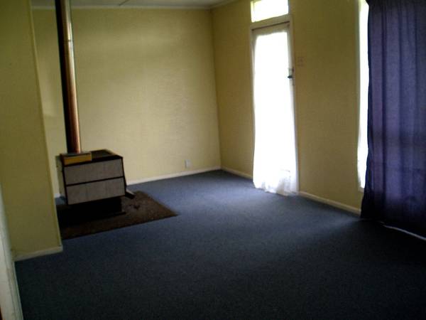 Walk to Town Picture