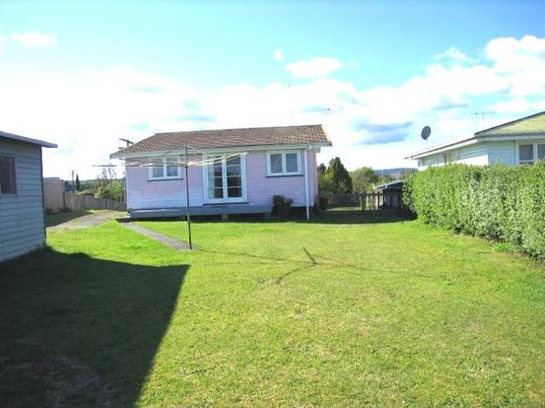 Move In Today I'm Waiting For You Picture 2