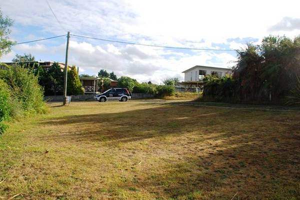 Right Street - Unique Site Picture 1