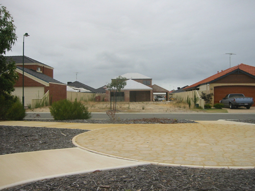 BEST DRY BLOCK IN MARINERS COVE. Picture 2