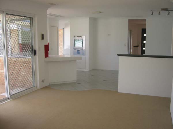 COME NEST OR INVEST. Picture 3