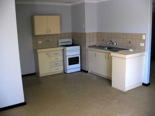 CHEAP BUT NOT NASTY Picture 2