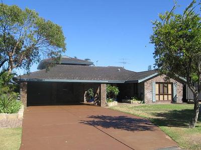 OLD HALLS HEAD - OCEAN VIEWS Picture OLD HALLS HEAD - OCEAN VIEWS Picture