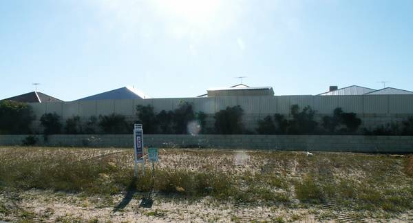 EXCELLENT VALUE IN GROWING DAWESVILLE!! Picture 1