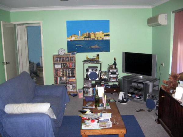 In the City centre Picture 3