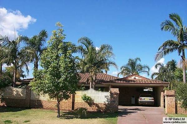 Quiet upmarket area Picture 1