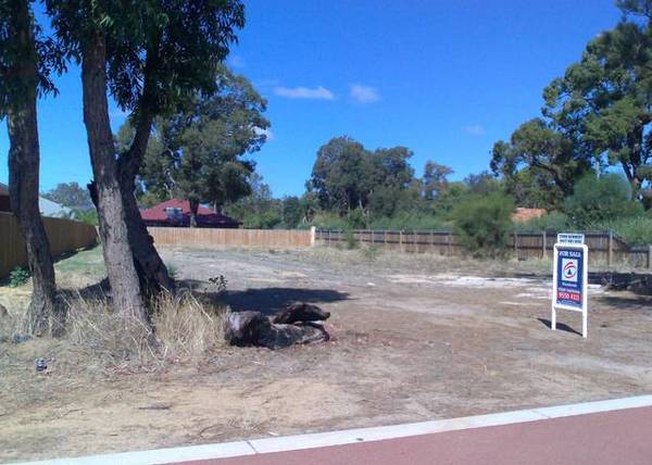 MASSIVE PLACID WATERS 1266M CORNER BLOCK! Picture 1