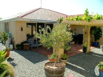 PERFECT LOCATION, IMMACULATE HOME Picture PERFECT LOCATION, IMMACULATE HOME Picture