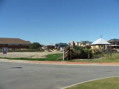 Prime Canal Block in Port Mandurah Picture