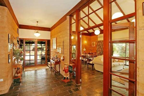 Rare B&B Opportunity! Picture 2