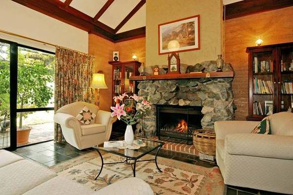 Rare B&B Opportunity! Picture 3