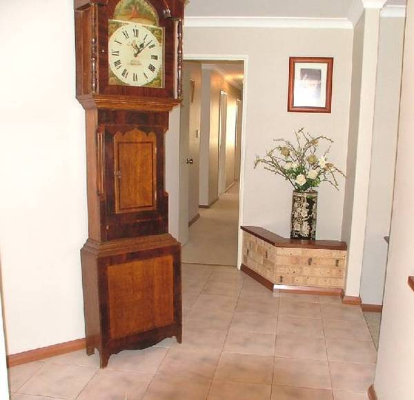 THE JEWEL IN THE CROWN Picture 2