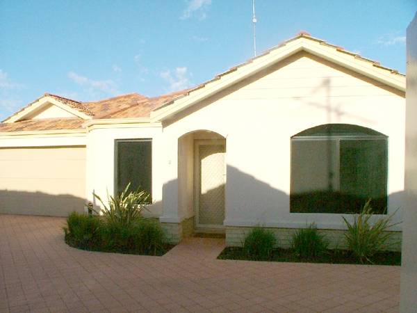 WONDERFUL INVESTMENT OR RETIREMENT OPPORTUNITY Picture 2