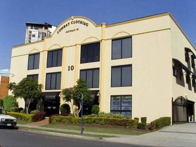 Freehold Retail Showroom - Southport Picture