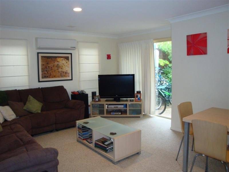 PRICE REDUCTION!!! Caloundra Home for $299,000 Picture 1