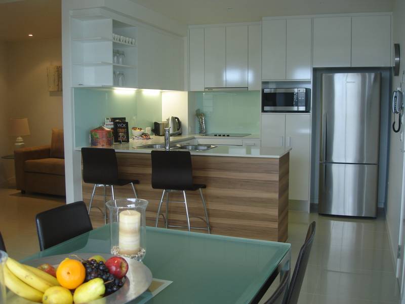 Luxury Mooloolaba living with-out the Beachfront price tag! Picture 2