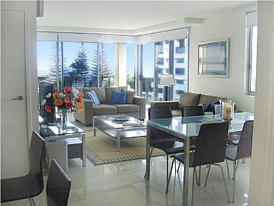 Luxury Mooloolaba living with-out the Beachfront price tag! Picture