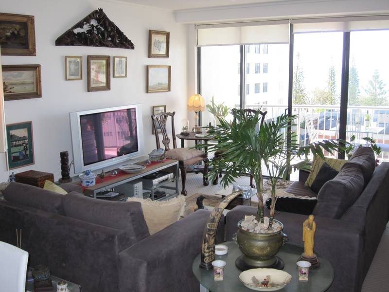 Beachfront Living at its best!! ...with-out the price tag! Picture 3