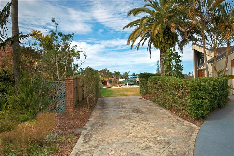 DESPERATE OWNER WANTS OUT RIGHT NOW! Picture 3