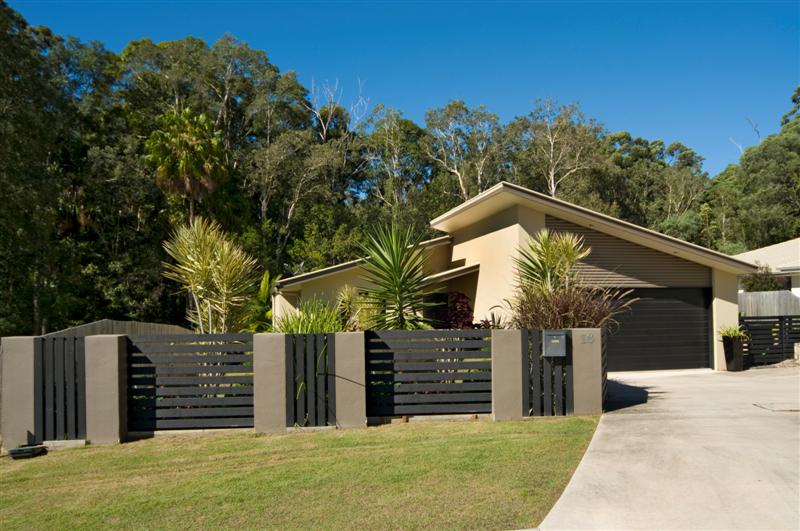 FOREST BEAUTY NEEDS NEW OWNERS NOW! Picture 1