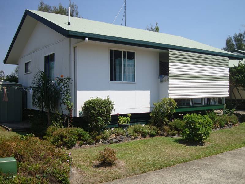 ATT: Investors - Fully Furnished 2 Bedroom Villa Picture 2