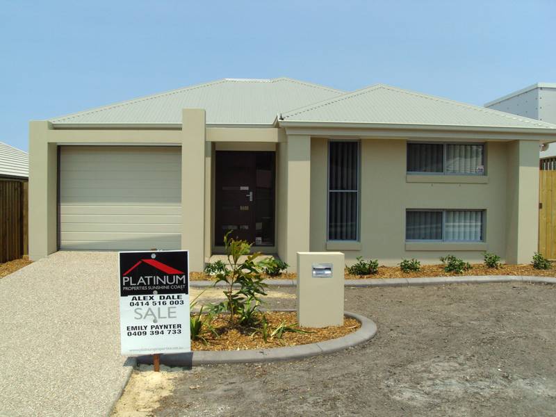 Brand New Brightwater Home In High Growth Area Picture 1