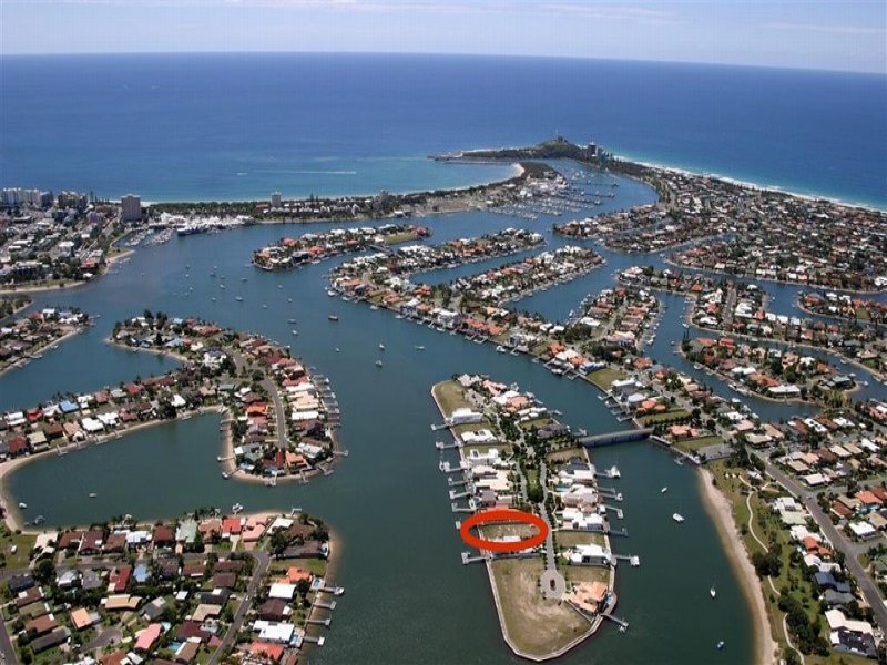 A Prestige Deepwater Island Address Picture 1