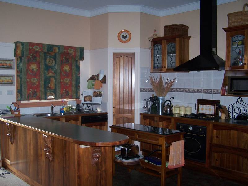 Family Elegance Picture 3