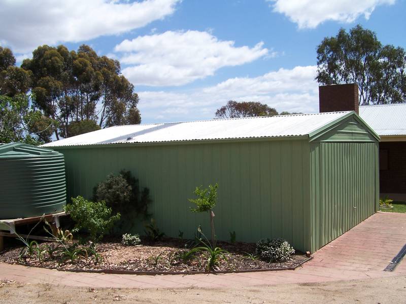 Two Homes For The Price of One Picture 3