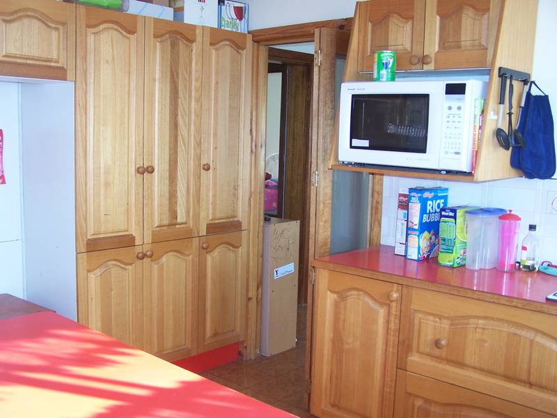 Extras, Extras, Read All About Them! Picture 2