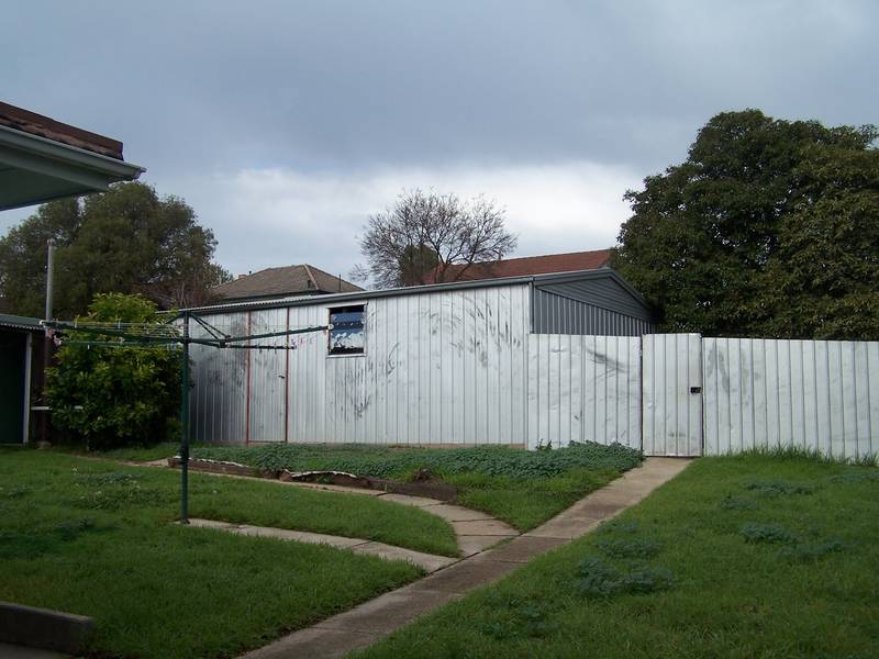 Convenient Corner Block Picture 2