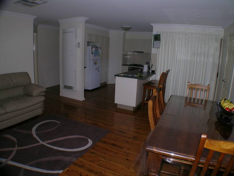 Opportunity Knocks Picture 3