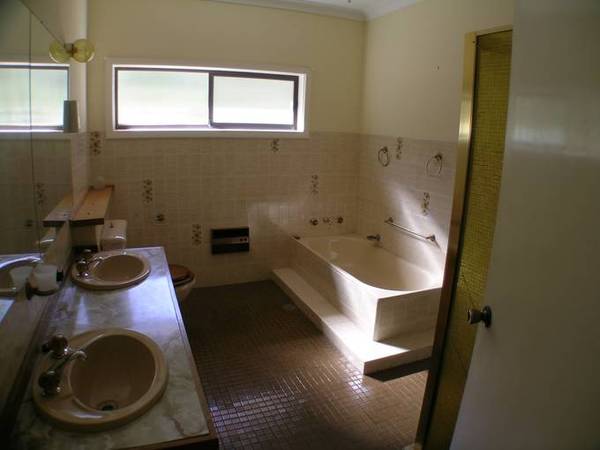 East Griffith Picture