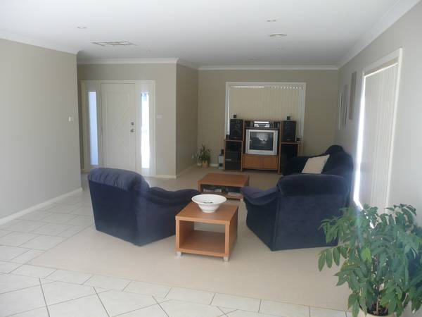 Ideal First Home Picture 3