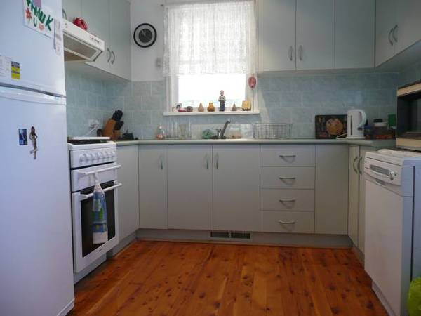 North Griffith Picture