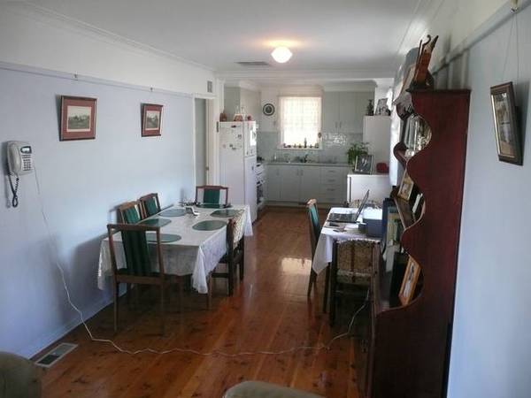 North Griffith Picture