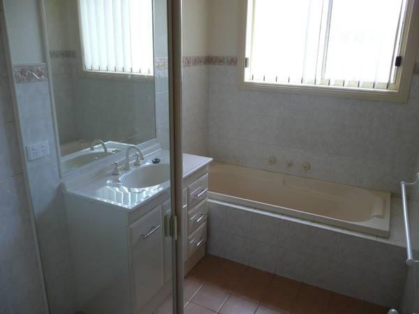 Murrumbidgee Estate Picture Murrumbidgee Estate Picture