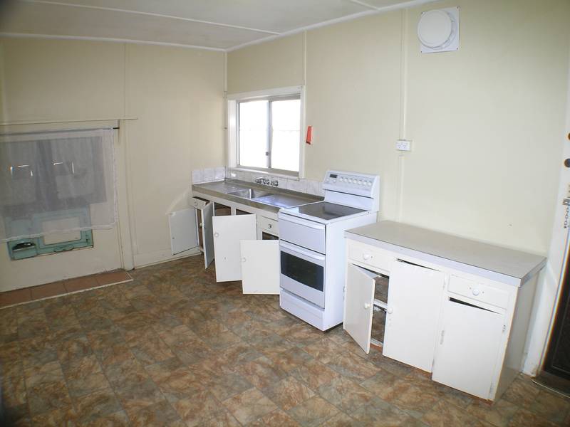 West Griffith Picture 2