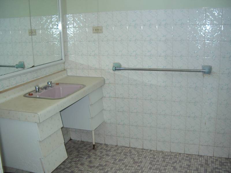 LOCATION LOCATION LOCATION Picture 3