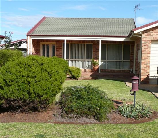 Yenda Unit Picture 1