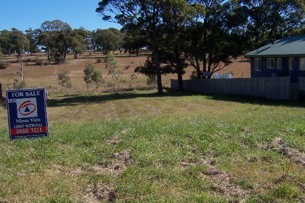 695m2 BLOCK WITH D.A. APPROVAL Picture 1