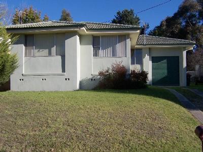 GREAT FIRST HOME OR INVESTMENT Picture