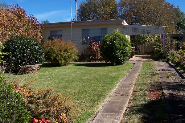 WHY PAY RENT? Picture 1