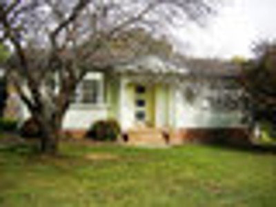 GREAT LOCATION Picture