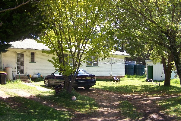 OPPORTUNITY NEVER KNOCKS TWICE Picture 2