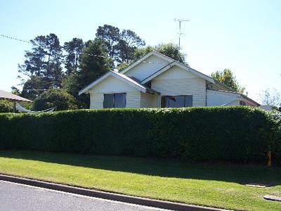 IT HAS LOADS OF GREAT FEATURES Picture