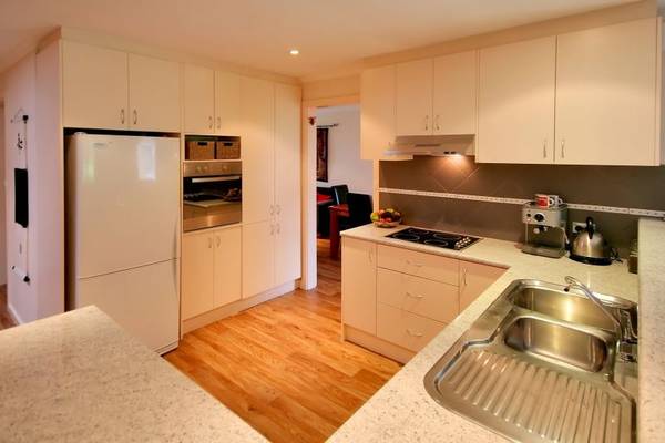 Delightful Family Home - Back on the Market due to Failed Contract Picture 1