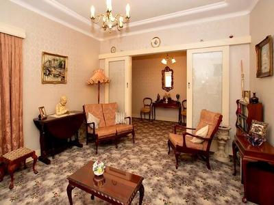 Immaculate Solid Brick Family Home Picture