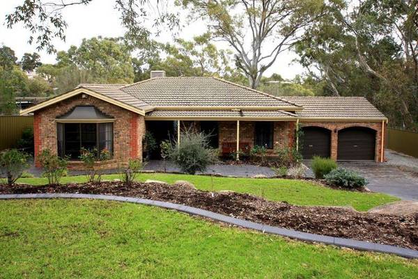 Highly Desirable Location - Craigburn Estate Picture 1